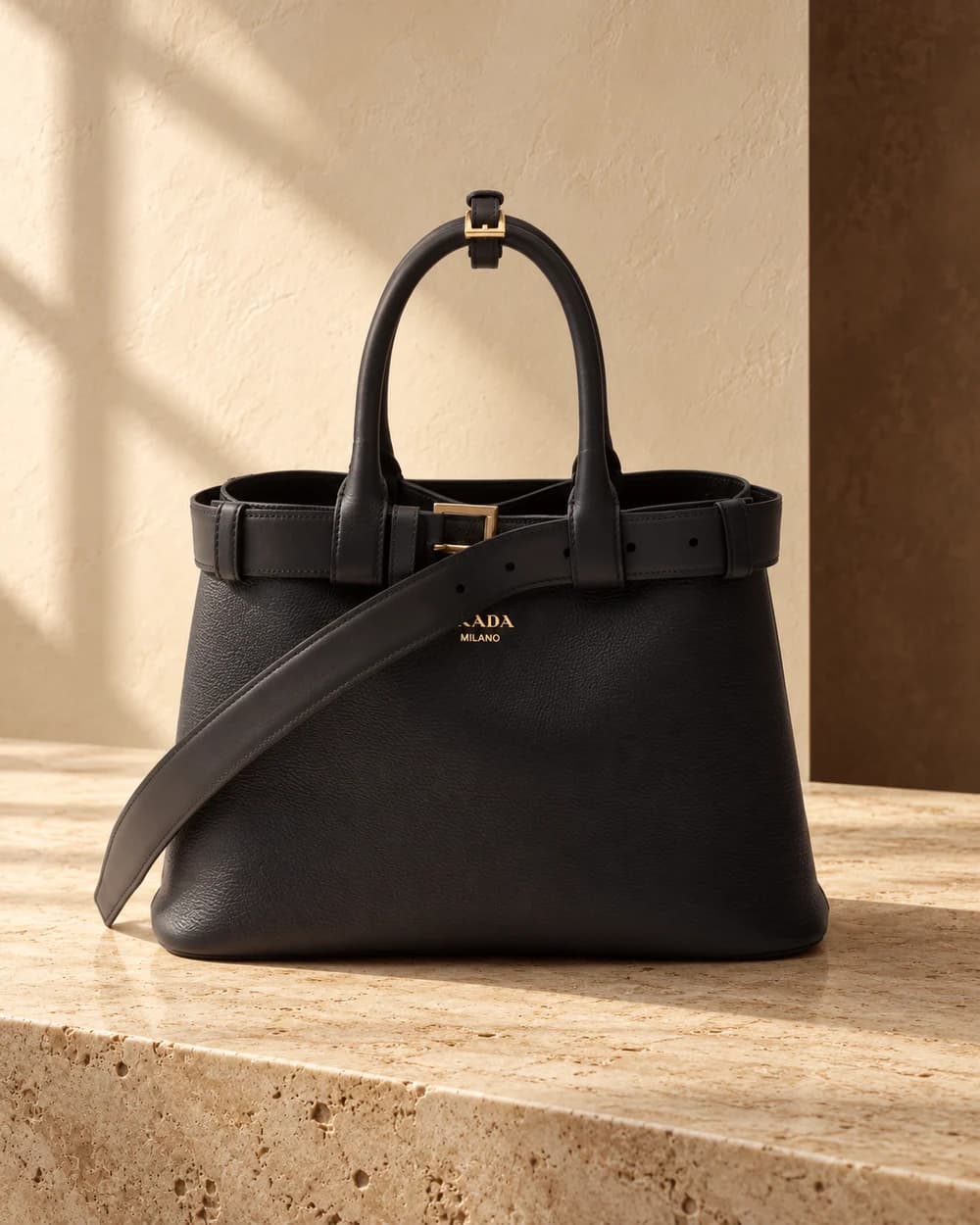 Prada Buckle small — Black