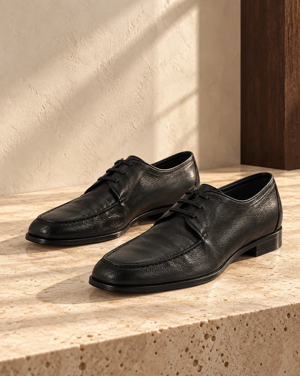 The Row Nino derby — Black
