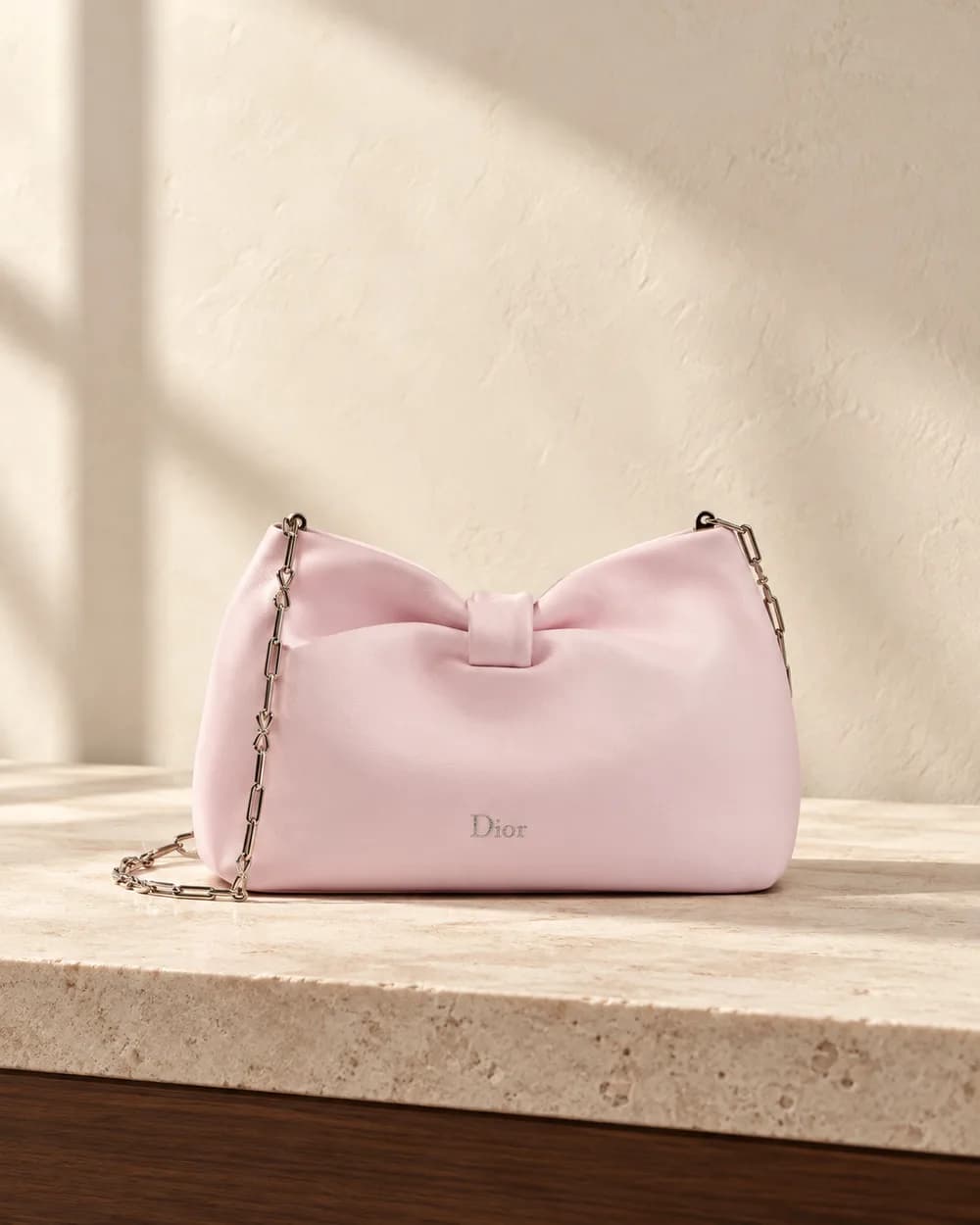 Dior Bow small — Pale pink