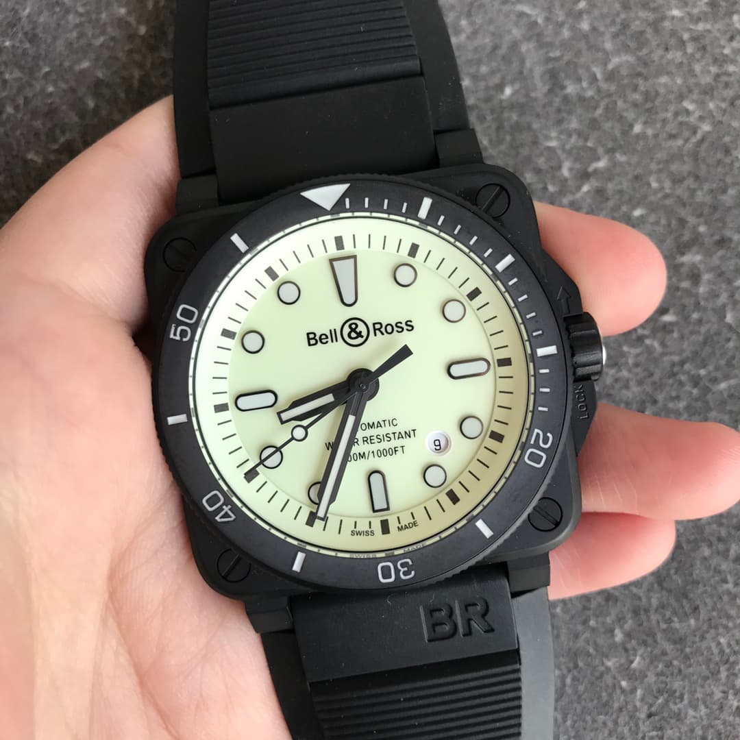 Bell & Ross Br 03 - 92 Diver Full Lum Watch — view 1
