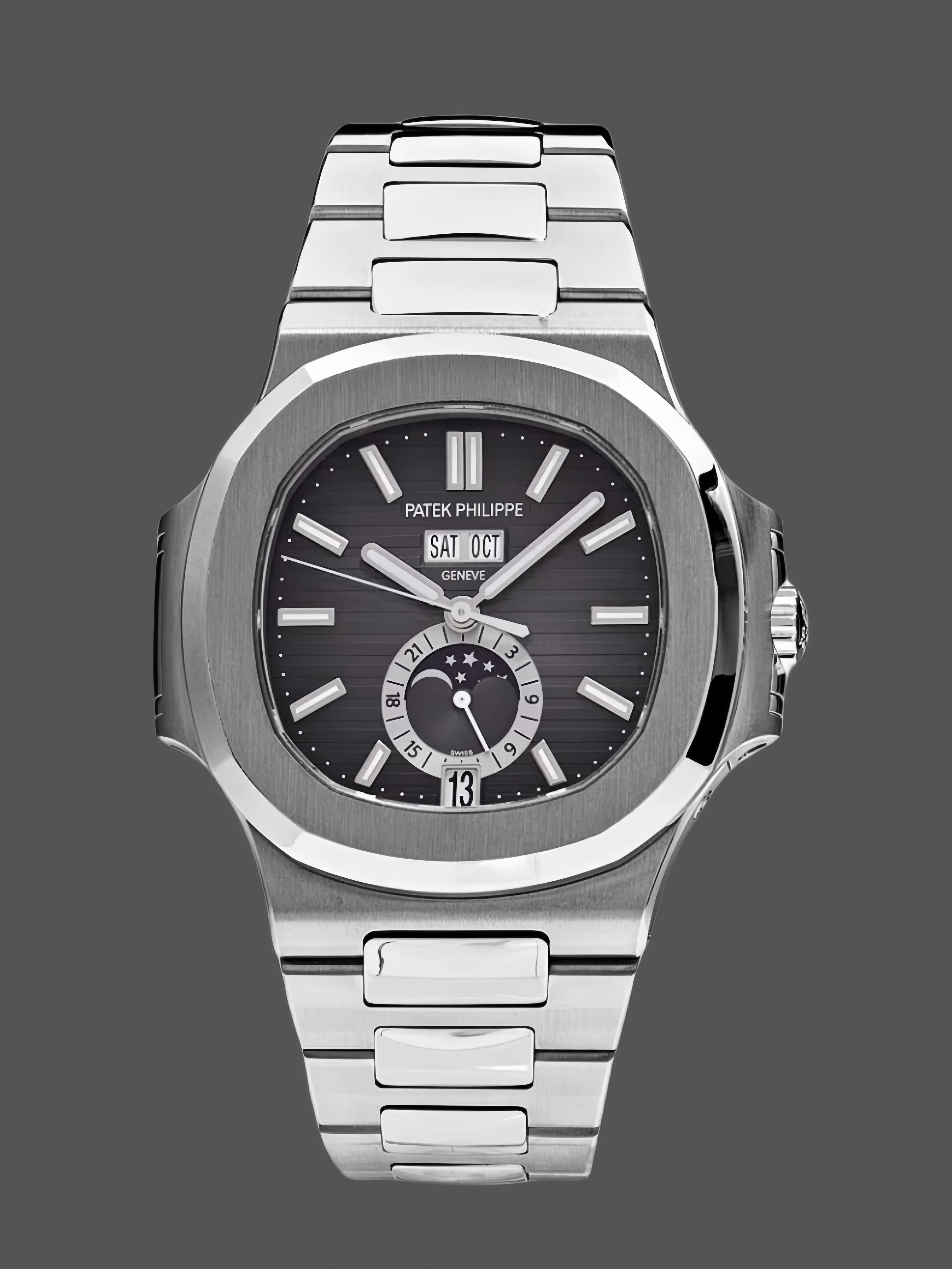 Patek Philippe Nautilus Annual Calendar 5726 1A 001 — view 1