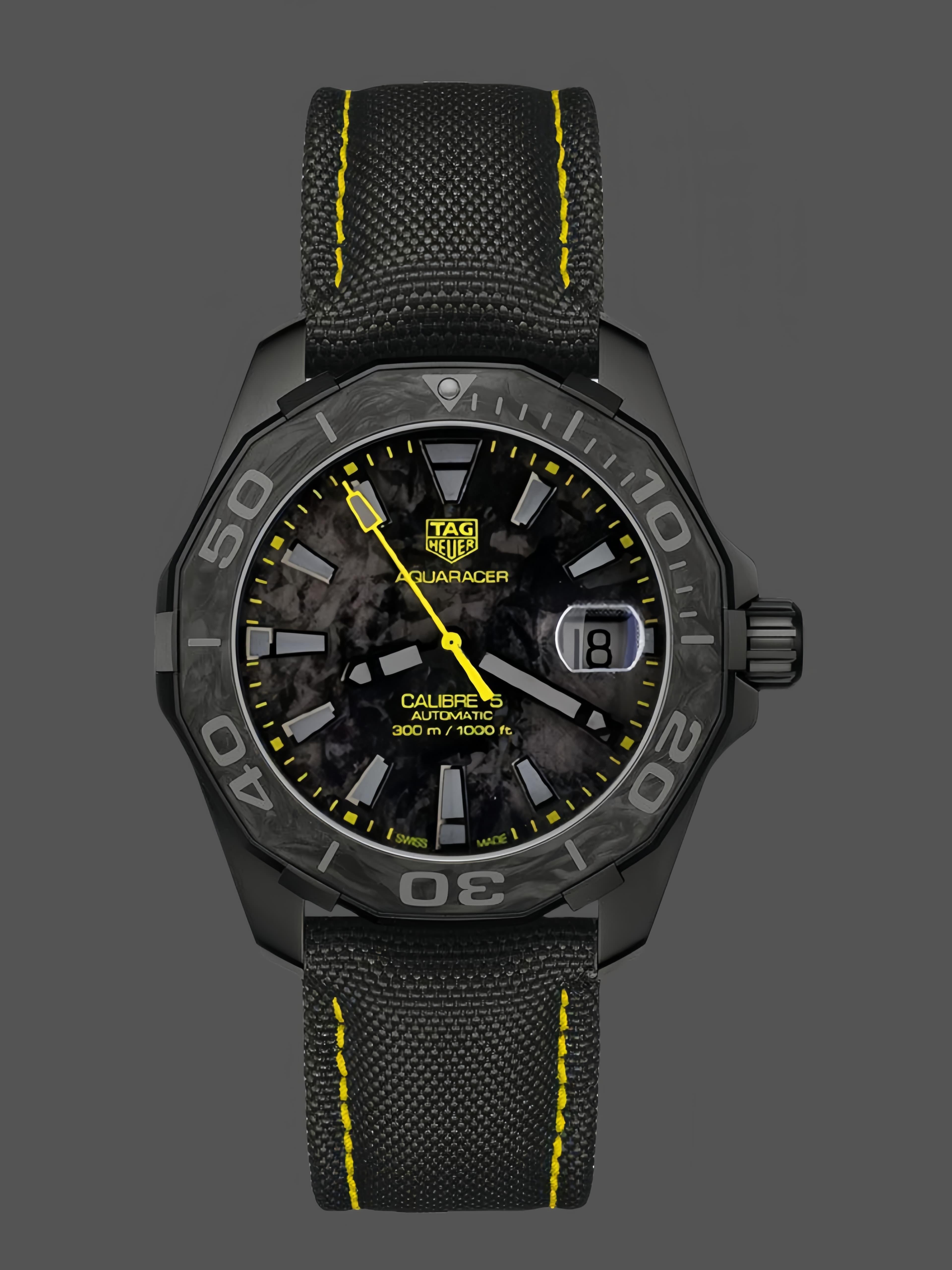 Tag Heuer Aquaracer Carbon Dial WBD218B.FC6446 41mm — view 1