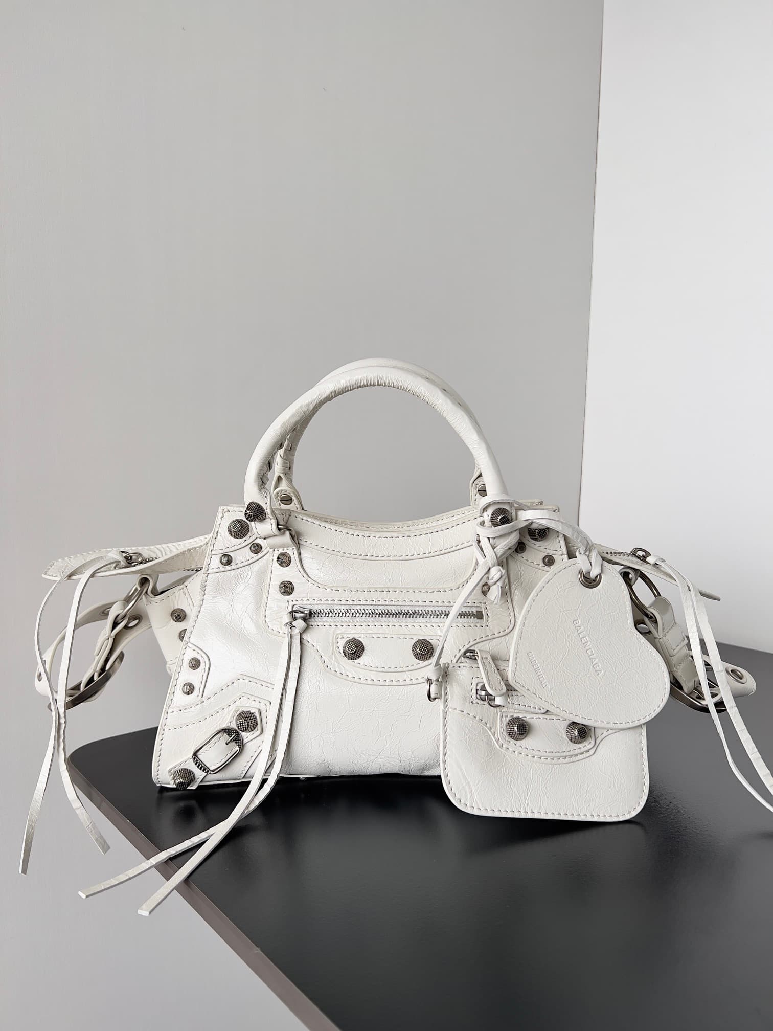 Neo Cagole Small Bag — White — view 1
